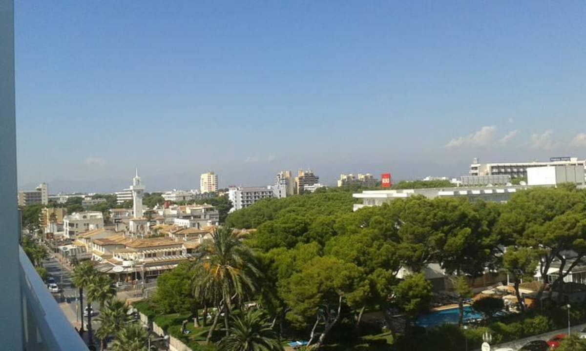 Seitl. Blick nach Palma Zimmer 626 Hotel Riu San Francisco - Adults only