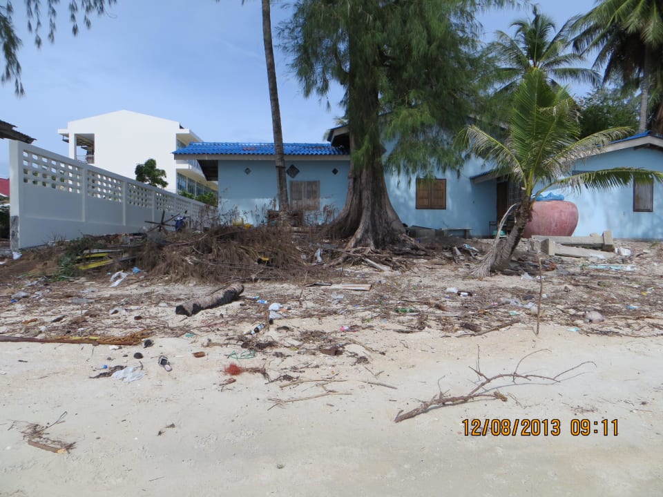 Toller Strand bei Budde um die Ecke Baan I Talay Resort