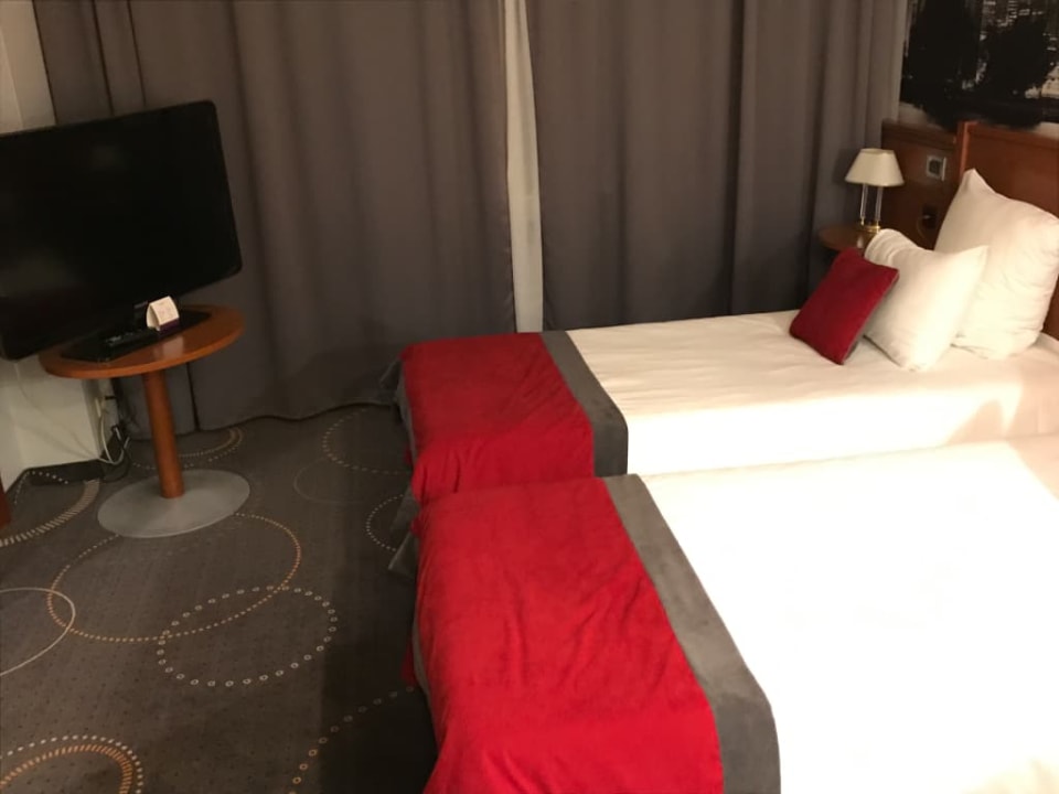 Sypialnia w apartamencie Hotel Mercure Częstochowa Centrum
