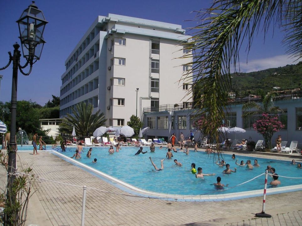 Der Pool Santa Lucia e Le Sabbie d'Oro