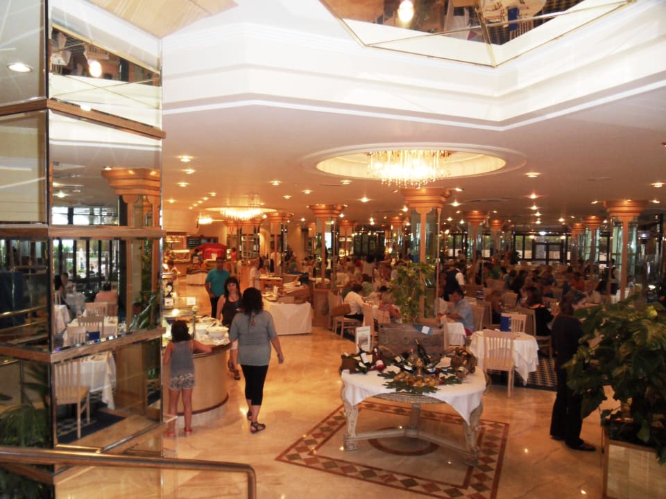 Blick ins Restaurant Corallium Dunamar by Lopesan Hotels