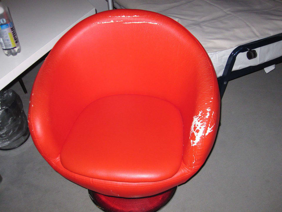 Ein wenig verschlissen Hotel Ambiente Langenhagen Hannover by Tulip Inn