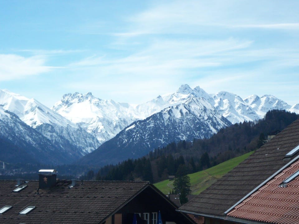 Blick von der Fewo Selina in die Alpen Ferienwohnung Selina im Sonnenbergle