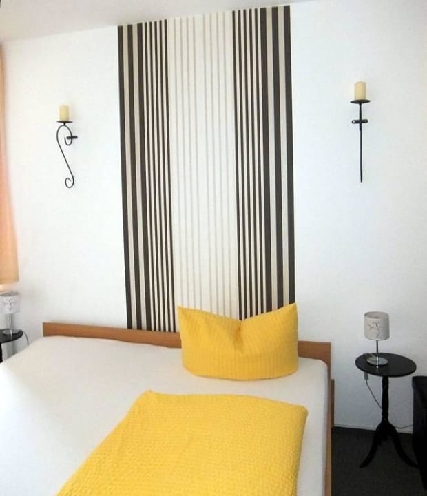 Zimmer Hotel Garni Zum Rebstock