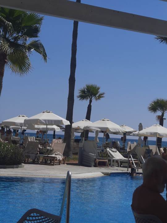 Pool The Golden Bay Beach Hotel