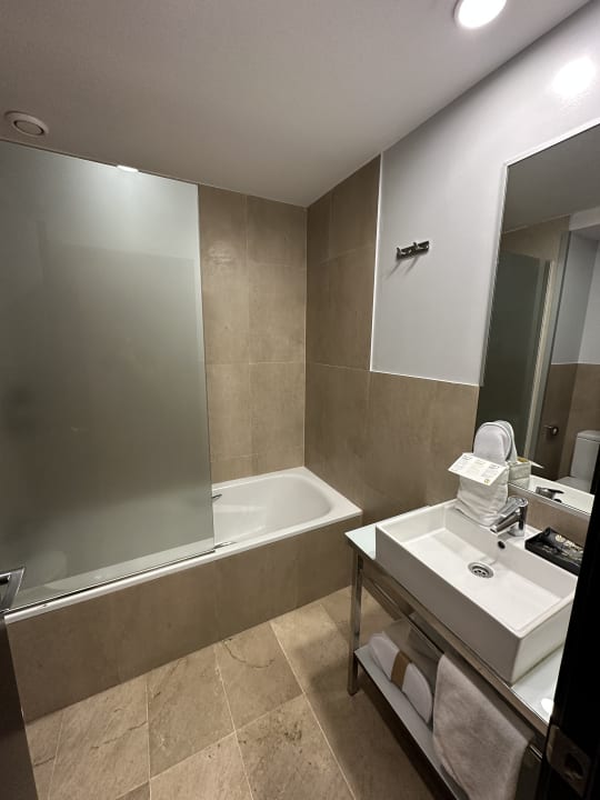 Zimmer SERHS Del Port Hotel