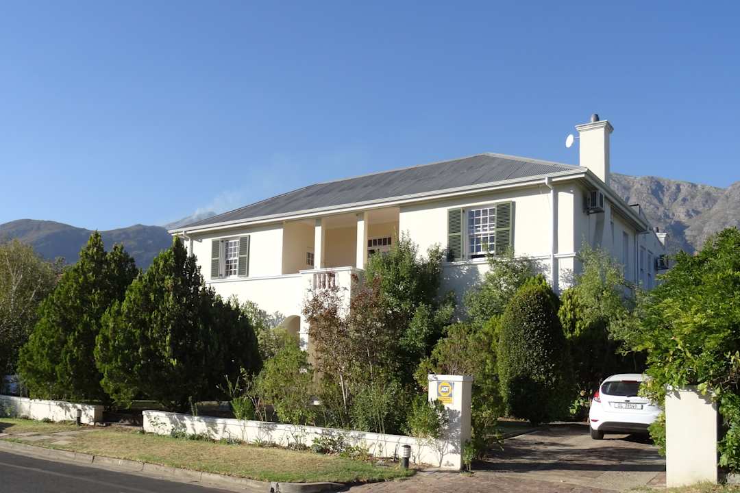 Außenansicht Hotel La Fontaine Guest House