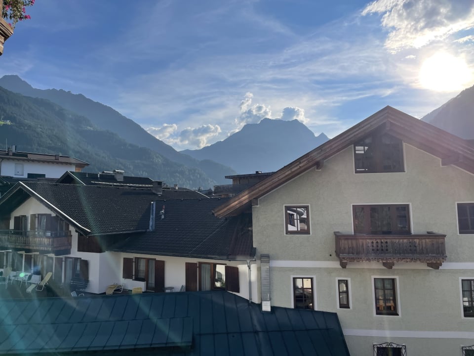 Ausblick Alpine Hideaway ZILLERTALERHOF