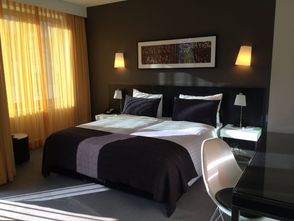 Bett Adina Apartment Hotel Berlin Hackescher Markt