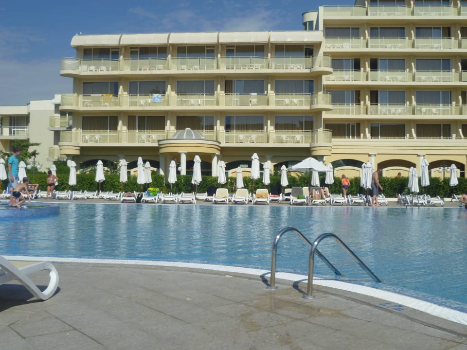 Flora Pool DAS Club Hotel Sunny Beach
