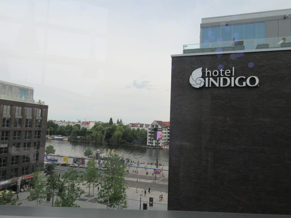 Ausblick Hotel Indigo Berlin - East Side Gallery