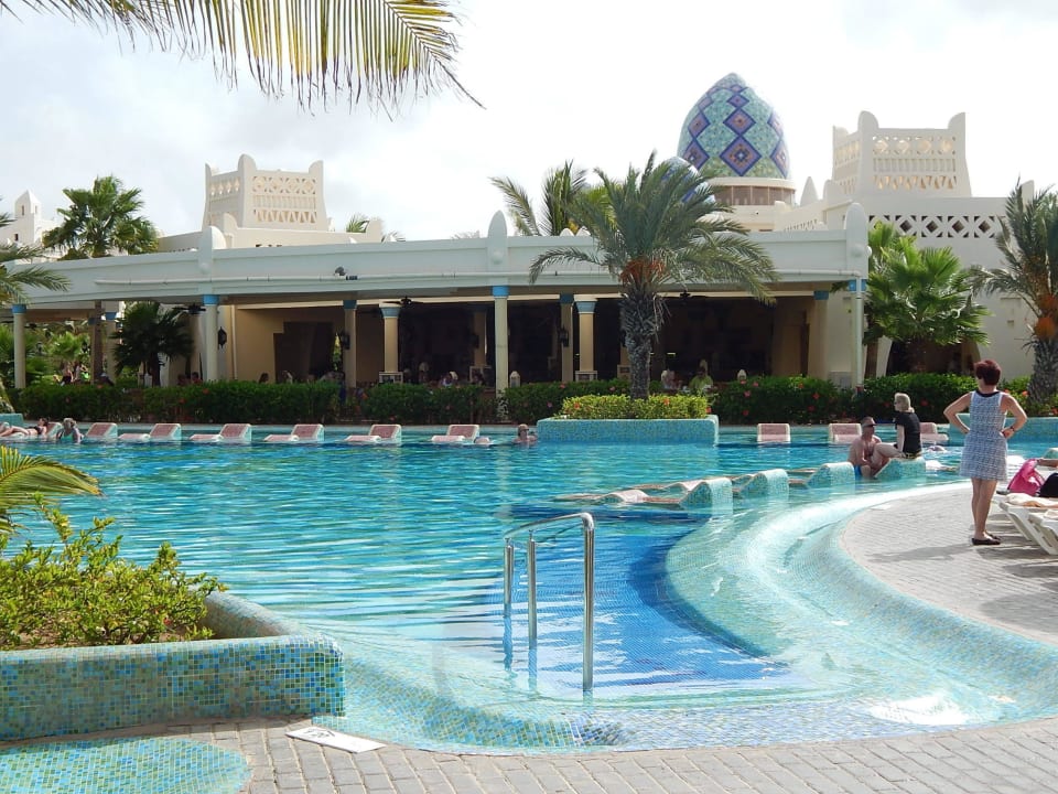 Poolbar Hotel Riu Karamboa