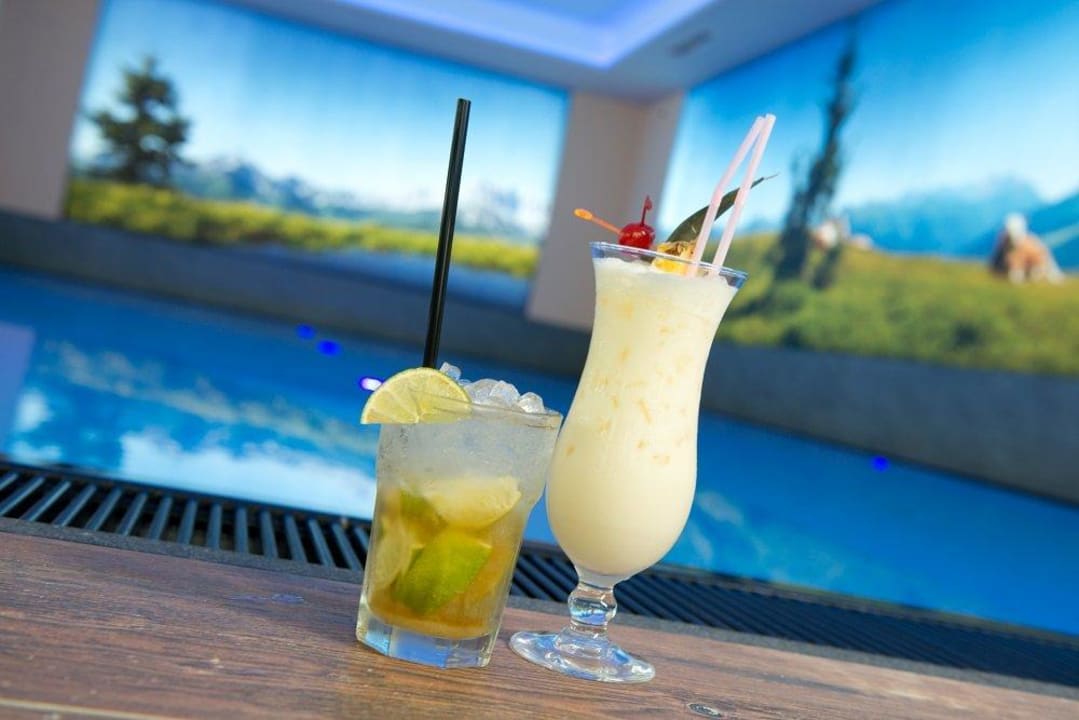 Neues Hallenschwimmbad Hotel Taxerhof