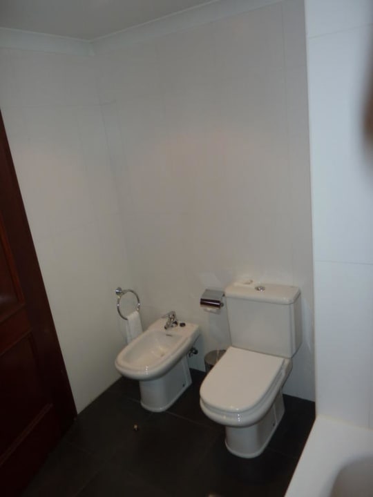 Badezimmer PortoBay Falésia