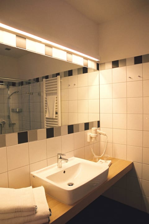 Waschtisch im Badezimmer Pension Havelfloß