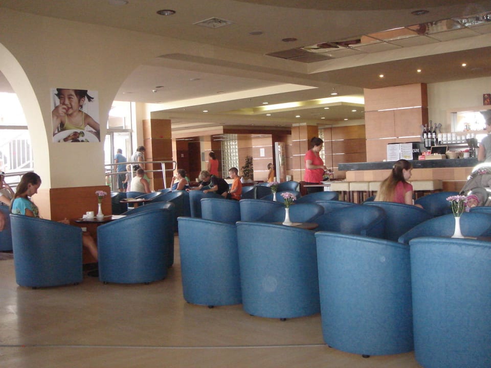 Hotel von Innen Sol Luna Bay