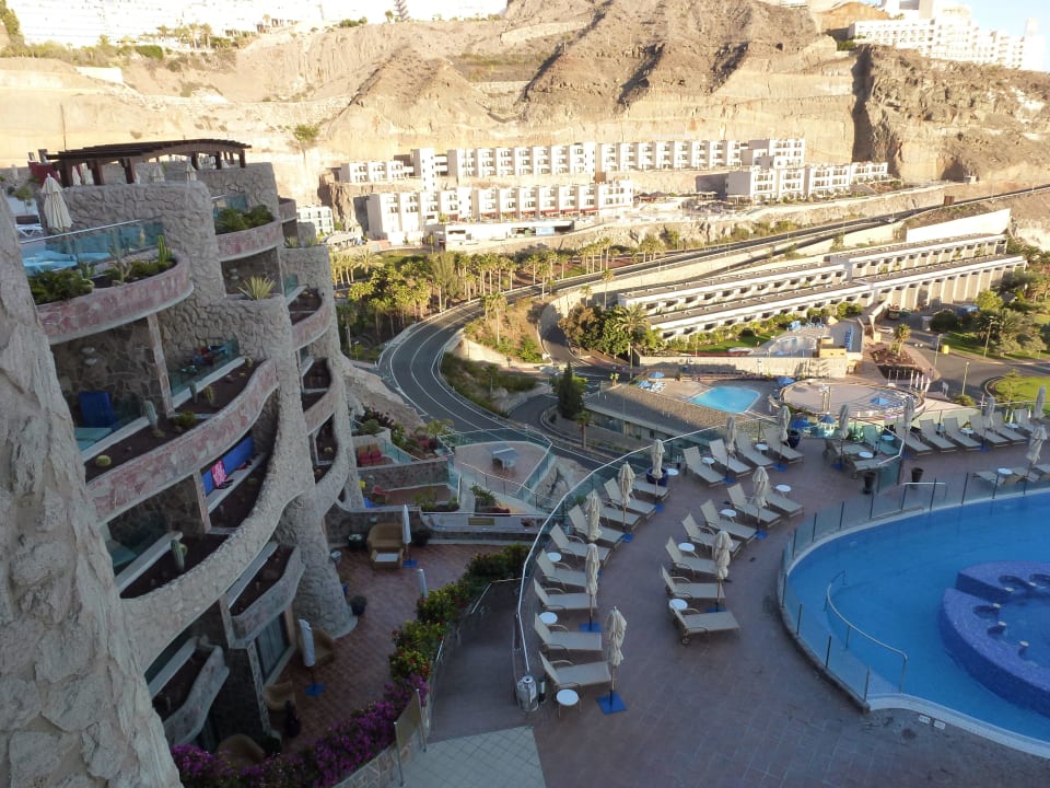 Der  Blick auf die Berge  Gloria Palace Royal Hotel & Spa