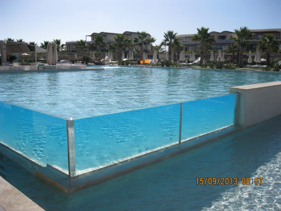 Pool Avra Imperial Hotel