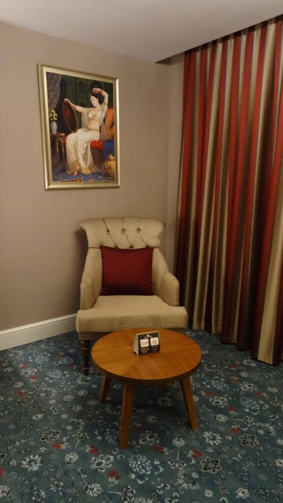 Zimmer Royal Taj Mahal Hotel