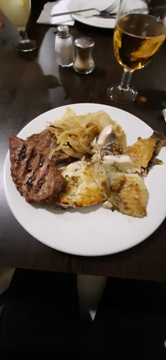 Gastro Gavimar Ariel Chico Club & Resort