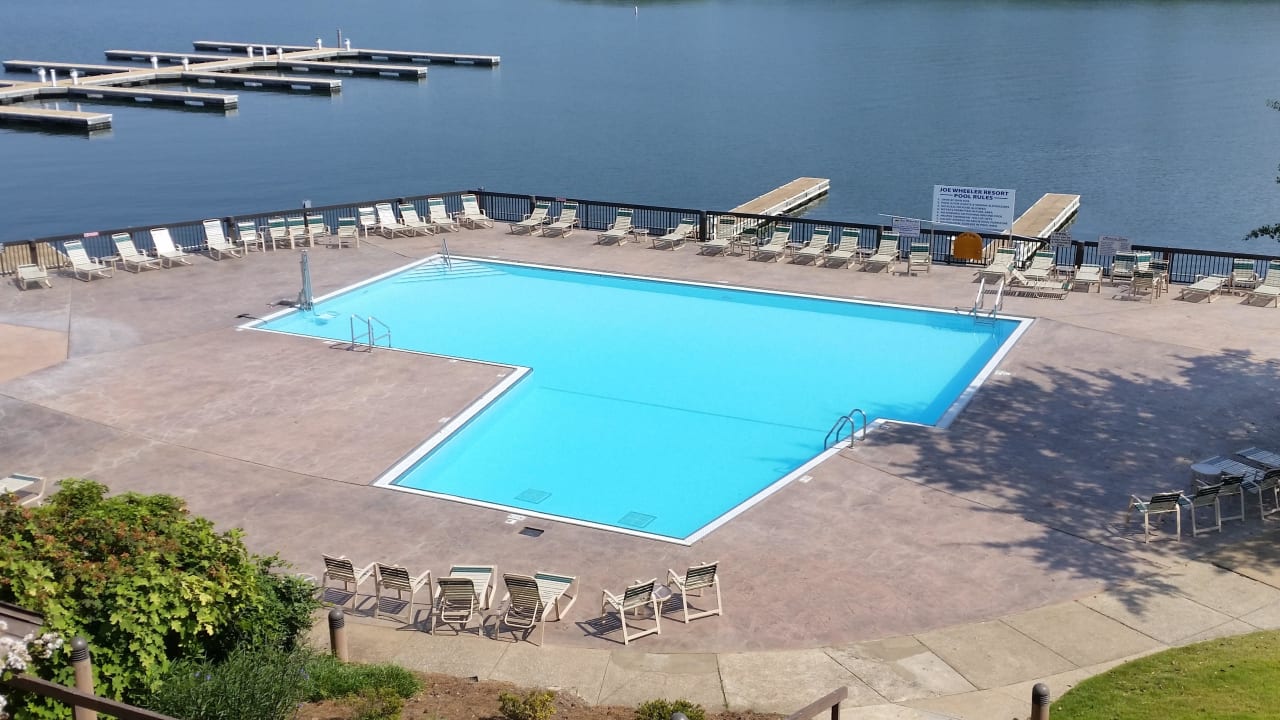 Pool am Morgen Hotel Joe Wheeler State Park