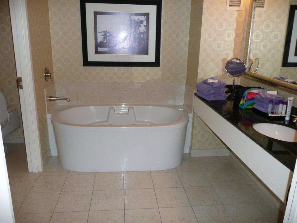 Bad Hotel Planet Hollywood Resort & Casino