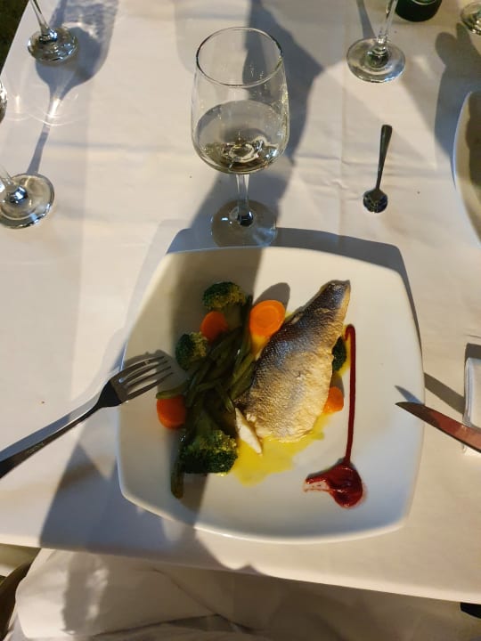 Gastro Anissa Beach & Village