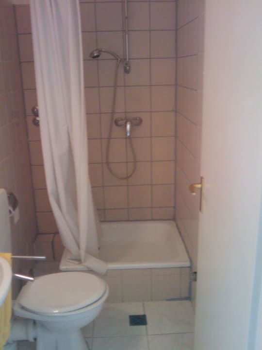 Bad Hotel Tempelhof