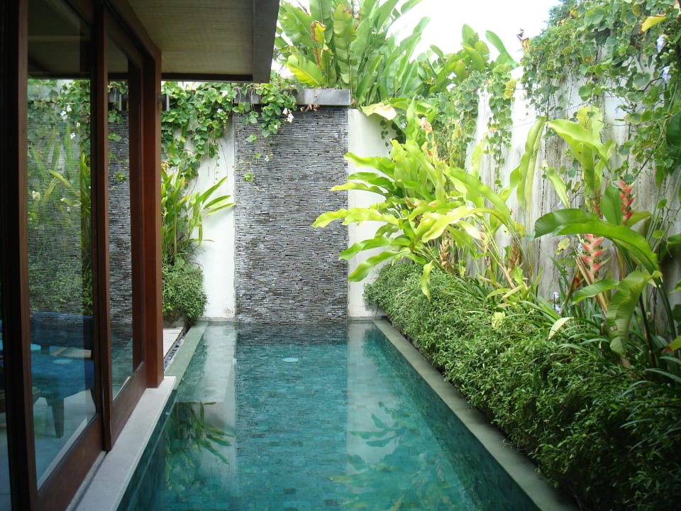 Pool vom Schlafzimmer aus Maca Villas & Spa