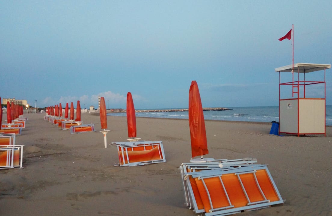 Strand Centro Vacanze Opera Nascimbeni