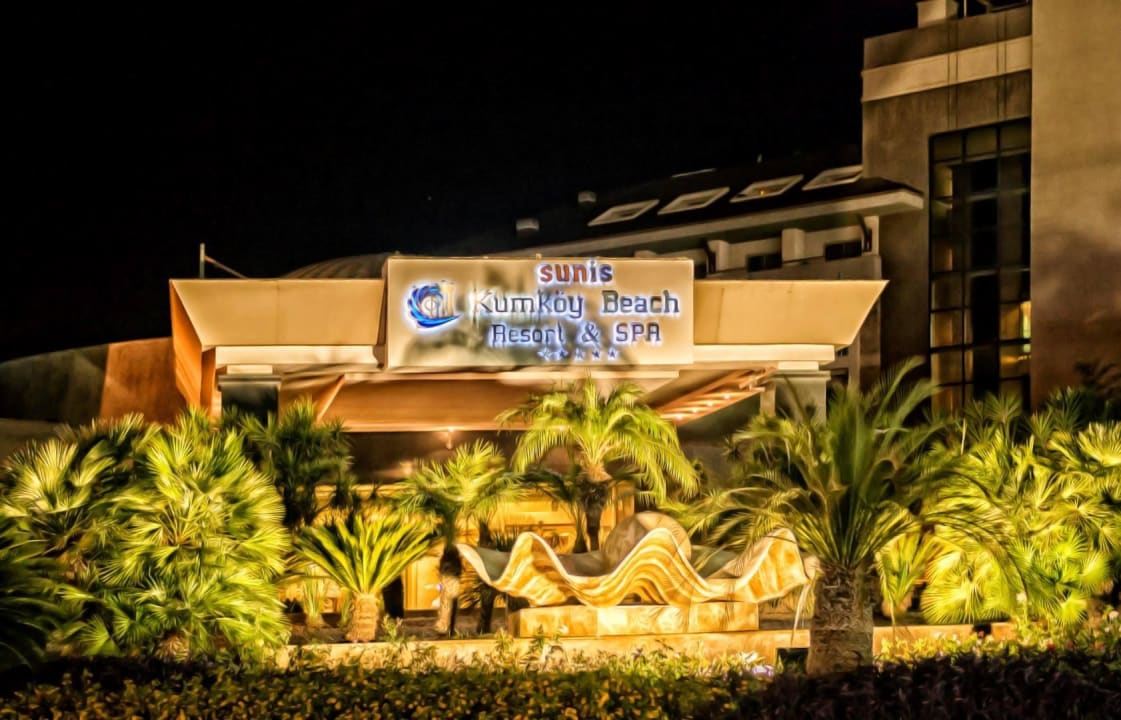 Eingang Sunis Kumköy Beach Resort Hotel & Spa