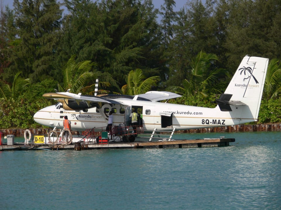 Kuredu Wasserflugzeug Kuredu Island Resort & Spa