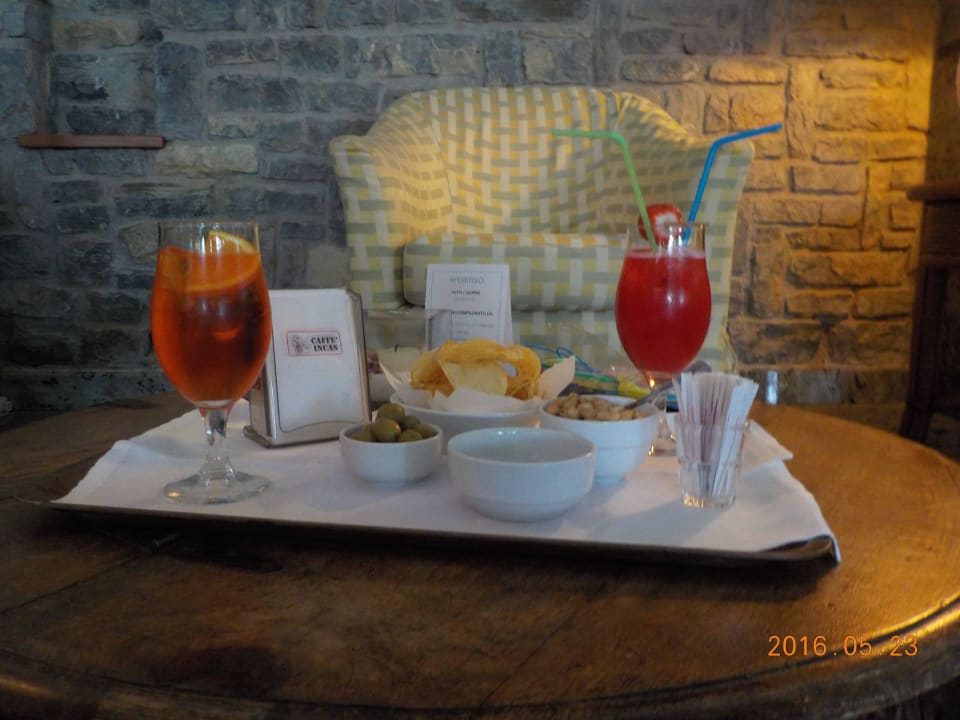 Cocktails an der Hotelbar Hotel Excelsior Marina di Massa