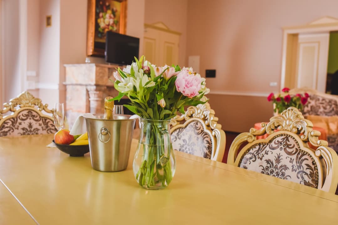 Zimmer Zámek Kamenný dvůr