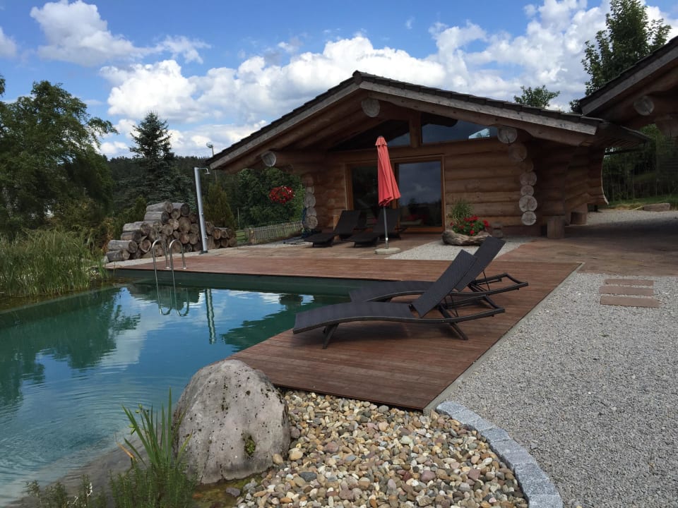 Pool mit Saunahaus Hotel Konradshof