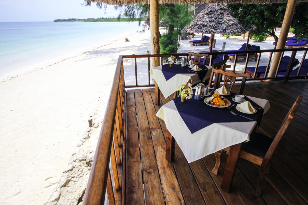 Gastro Hotel Michamvi Sunset Bay
