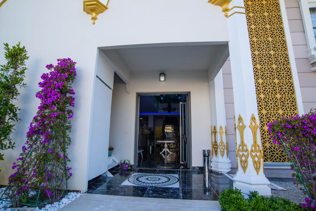 Lobby Happy Family Apart Hotel