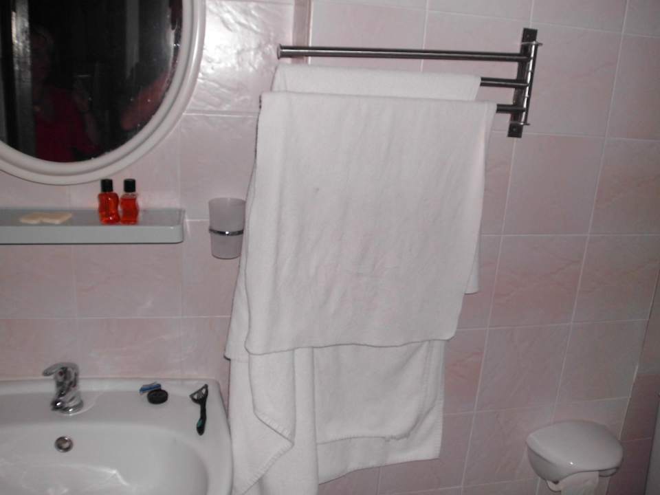 Bad beim Check in (alles vom Vorgänger) Semt Luna Beach Hotel