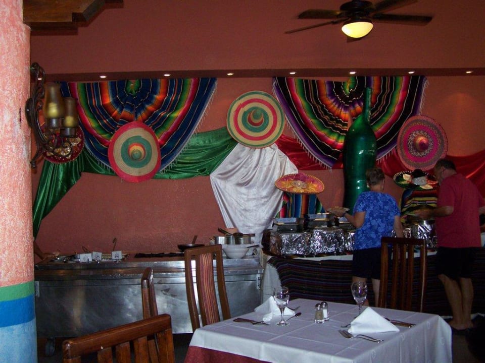 Mexikanisches Buffet Sandos Playacar Select Club Adults only - All Inclusive