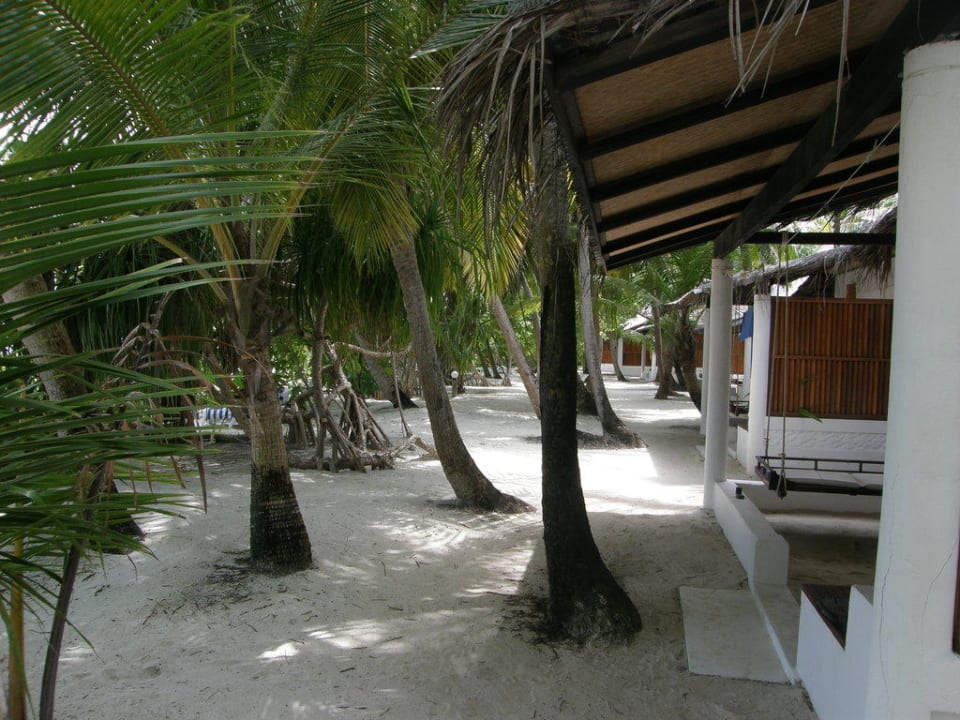 Bungi Angaga Island Resort