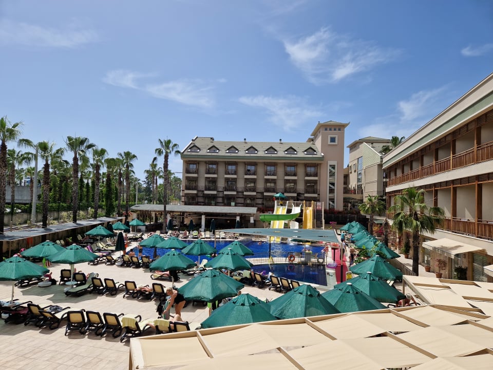 Pool Can Garden Resort
