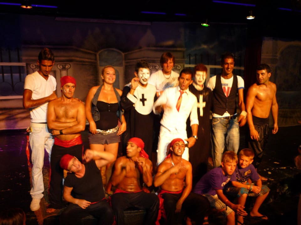 Animationsteam 2011 Hane Family Resort