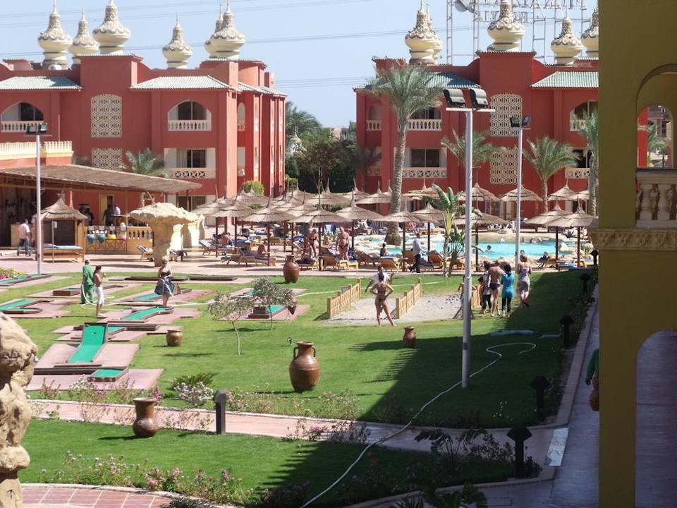 Boccia i Minigolf Pickalbatros Alf Leila Wa Leila Resort - Neverland Hurghada