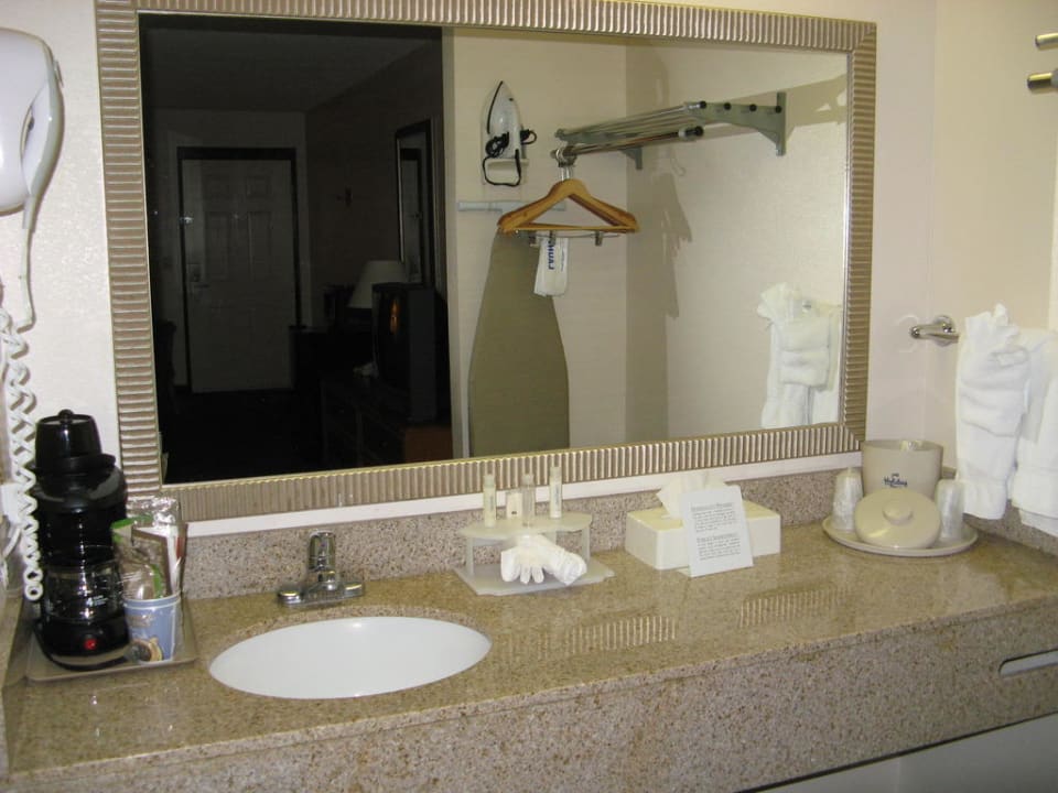 Holiday Inn Express Chiefland, Florida Hotel Days Inn Chiefland