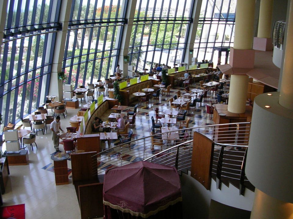 Hauptrestaurant Hotel Le Meridien Al Aqah Beach Resort