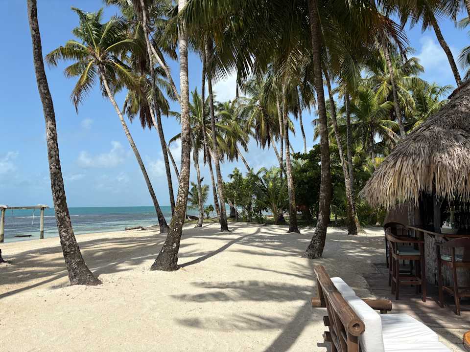 Strand Calala Island