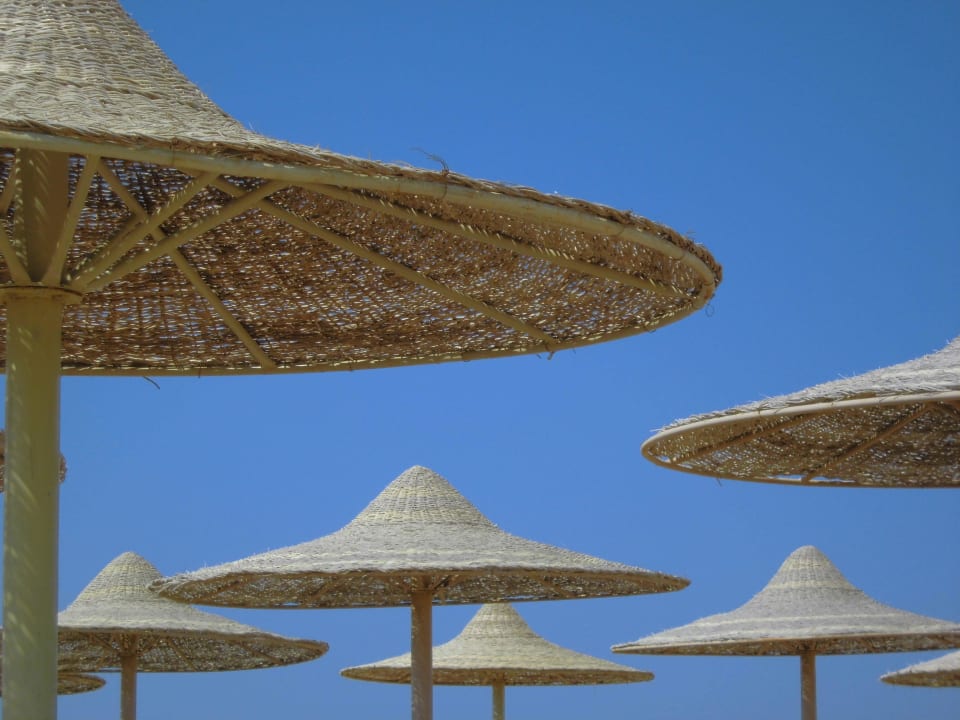 Strandschirme Stella Garden Resort & Spa, Makadi Bay