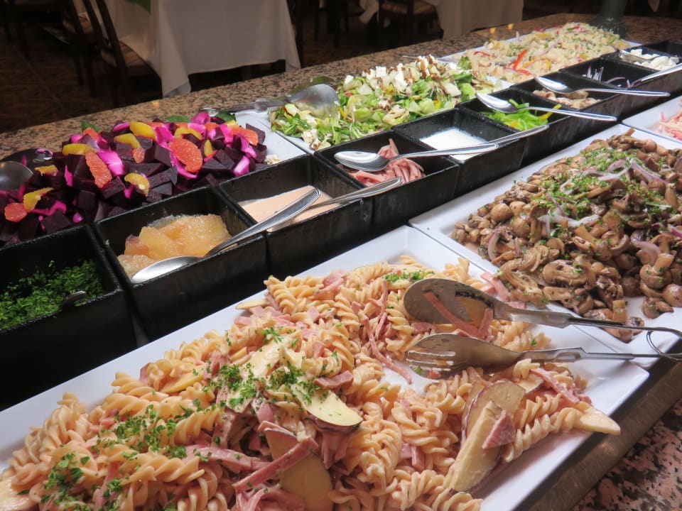 Teil des Salatbuffets Hotel Riu Tequila
