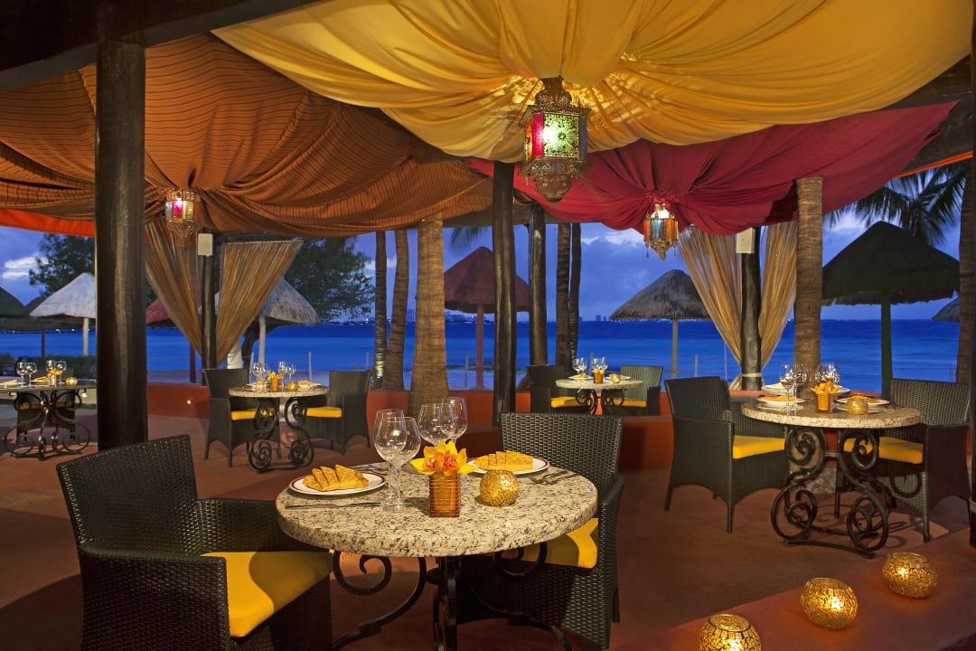 Restaurant Dreams Sands Cancun Resort & Spa