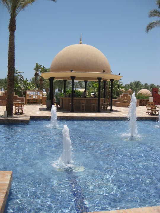 Vor der Lobby Grand Makadi